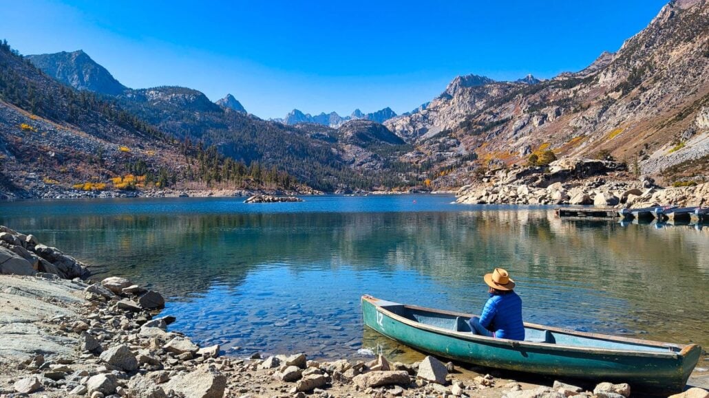 Ang Canoe Sabrina Lake